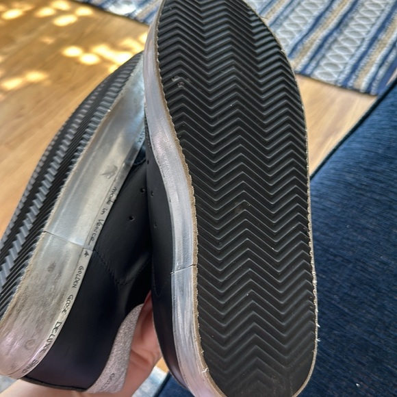 Golden Goose Tennis Shoes - Picture 13 of 13